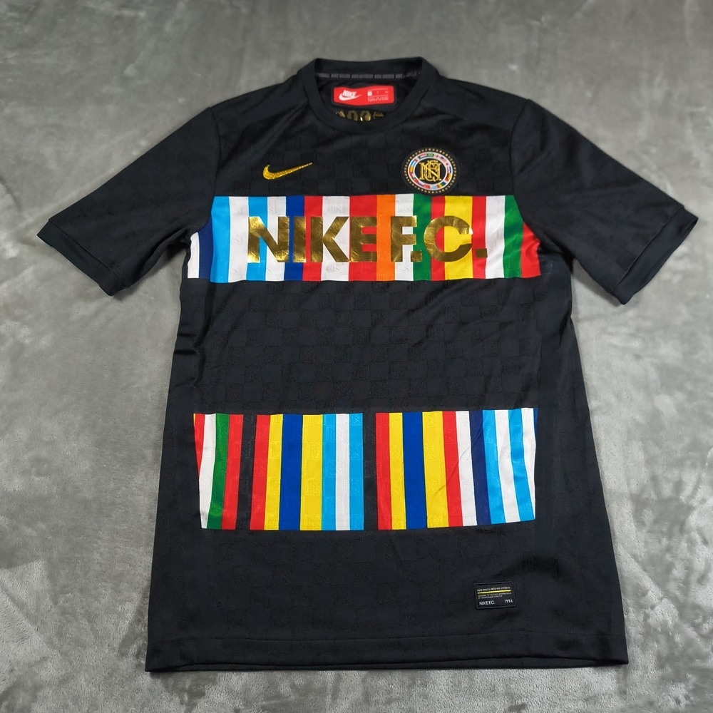 Nike Soccer Jersey Mens Small Check FC 2018 World Cup Training Football‎ Flags